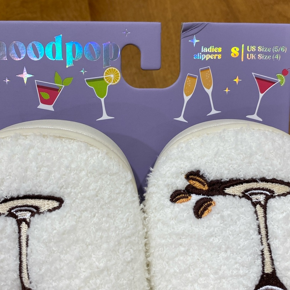 COPY - NWT. Moodpops, ladies size S (5/6), slippers. - Picture 5 of 11